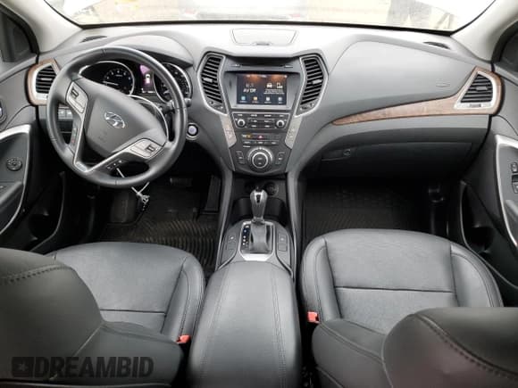 ✅ 2018 Hyundai Santa Fe Limited • VIN: 5XYZUDLA0JG519441 • Лот: 82035893. Опубликован ранее на Copart с пробегом 69 802 миль. Бесплатный доступ к архиву аукционных продаж из США и подробный отчёт об истории автомобиля на DreamBid. Изображение 8.