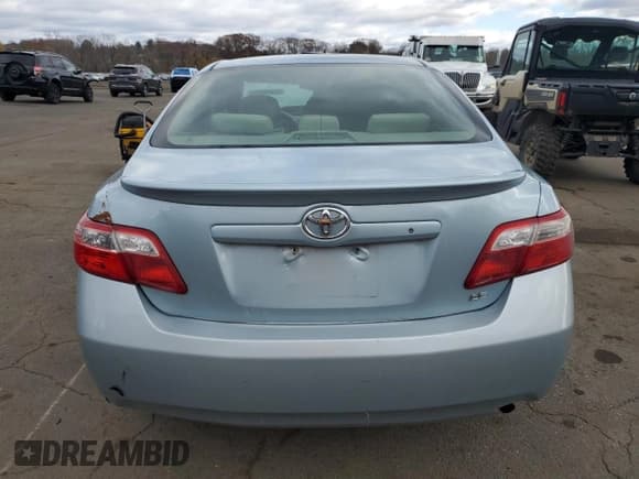 ✅ 2007 Toyota Camry LE • VIN: 4T1BE46K77U699801 • Lot: 92640345. Wystawiony na Copart z przebiegiem Nie podano. Bezpłatny archiwum sprzedaży aukcyjnych z USA i szczegółowy raport historii pojazdu na DreamBid. Zdjęcie 6.