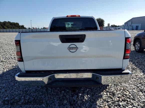 ✅ 2013 Nissan Frontier S • VIN: 1N6BD0CT4DN749747 • Lot: 90654605. Wystawiony na Copart z przebiegiem 120 803 mil. Bezpłatny archiwum sprzedaży aukcyjnych z USA i szczegółowy raport historii pojazdu na DreamBid. Zdjęcie 6.