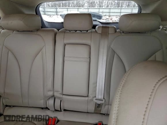 ✅ 2019 Lincoln MKC Standard • VIN: 5LMCJ1D98KUL37318 • Lot: 95535525. Wystawiony na Copart z przebiegiem 44 647 mil. Bezpłatny archiwum sprzedaży aukcyjnych z USA i szczegółowy raport historii pojazdu na DreamBid. Zdjęcie 10.