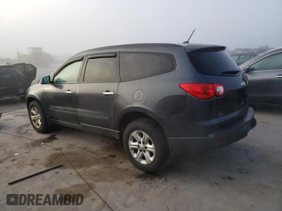 ✅ 2012 Chevrolet Traverse LS • VIN: 1GNKVEEDXCJ269034 • Lot: 75839414. Wystawiony na Copart z przebiegiem 128 941 mil. Bezpłatny archiwum sprzedaży aukcyjnych z USA i szczegółowy raport historii pojazdu na DreamBid. Zdjęcie 2.