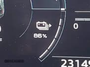 ✅ 2023 Audi Q4 e-tron Prestige • VIN: WA1M2BFZ0PP039552 • Лот: 41765914. Опубликован ранее на IAAI с пробегом 23 149 миль. Бесплатный доступ к архиву аукционных продаж из США и подробный отчёт об истории автомобиля на DreamBid. Изображение 18.