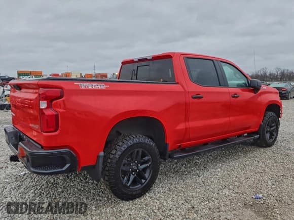 ✅ 2020 Chevrolet Silverado 1500 LT Trail Boss • VIN: 3GCPYFED0LG320330 • Lot: 96393615. Wystawiony na Copart z przebiegiem 100 076 mil. Bezpłatny archiwum sprzedaży aukcyjnych z USA i szczegółowy raport historii pojazdu na DreamBid. Zdjęcie 3.