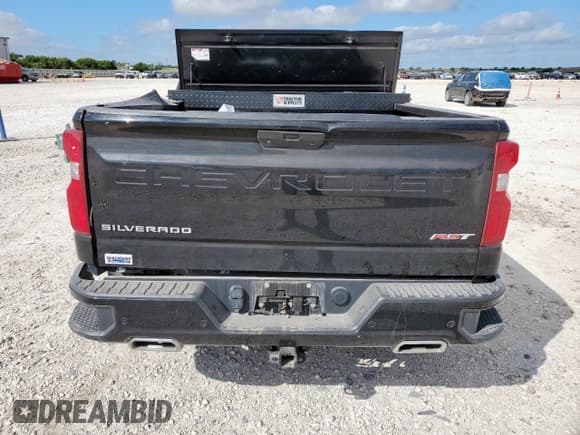 ✅ 2021 Chevrolet Silverado 1500 RST • VIN: 3GCUYEET1MG215575 • Lot: 66200805. Listed on Copart with 102,320 mi. Free auction sales archive from the USA and detailed vehicle history report at DreamBid. Image 6.