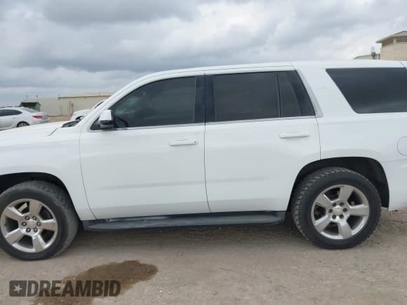 ✅ 2015 Chevrolet Tahoe Commercial • VIN: 1GNLC2EC6FR646688 • Lot: 43722486. Listed on IAAI with 196,302 mi. Free auction sales archive from the USA and detailed vehicle history report at DreamBid. Image 14.