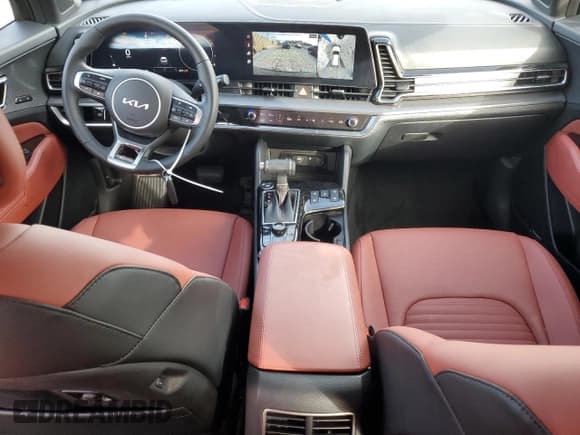 ✅ 2025 Kia Sportage SX-Prestige • VIN: 5XYK53DF7SG251010 • Lot: 45109665. Wystawiony na Copart z przebiegiem 3 548 mil. Bezpłatny archiwum sprzedaży aukcyjnych z USA i szczegółowy raport historii pojazdu na DreamBid. Zdjęcie 8.