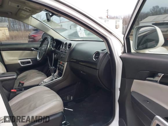 ✅ 2013 Chevrolet Captiva Sport LTZ • VIN: 3GNAL4EK0DS616154 • Lot: 41487723. Wystawiony na IAAI z przebiegiem 123 639 mil. Bezpłatny archiwum sprzedaży aukcyjnych z USA i szczegółowy raport historii pojazdu na DreamBid. Zdjęcie 5.