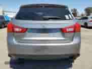 2016 Mitsubishi Outlander ES с VIN JA4AP3AUXGZ063898, выставлен на аукционе Copart как лот 69514215 с пробегом 92 391 миль миль и Списание • Salvage title. История ставок и продаж доступна на DreamBid. Изображение 6.