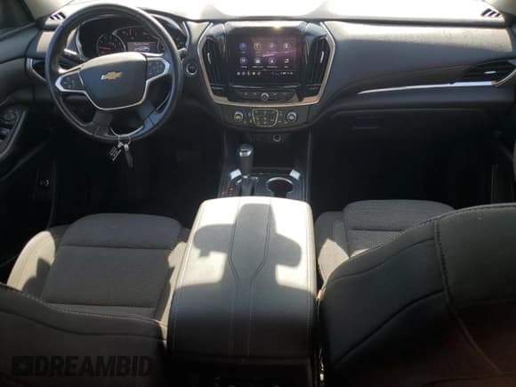 ✅ 2020 Chevrolet Traverse LT Cloth • VIN: 1GNERGKW1LJ233073 • Lot: 81937685. Listed on Copart with 84,589 mi. Free auction sales archive from the USA and detailed vehicle history report at DreamBid. Image 8.