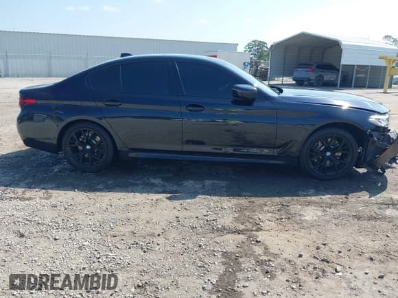 ✅ 2021 BMW 5 Series 530i • VIN: WBA53BH09MWX07868 • Lot: 43275734. Listed on IAAI with Not provided. Free auction sales archive from the USA and detailed vehicle history report at DreamBid. Image 13.