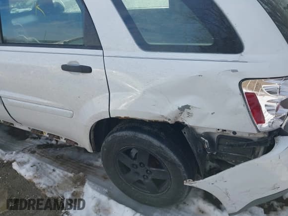 ✅ 2008 Chevrolet Equinox LS • VIN: 2CNDL13F686345885 • Lot: 41357726. Listed on IAAI with 184,562 mi. Free auction sales archive from the USA and detailed vehicle history report at DreamBid. Image 15.