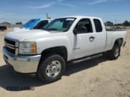 ✅ 2013 Chevrolet Silverado 2500HD Work Truck • VIN: 1GC2KVCG3DZ357313 • Lot: 57144195. Wystawiony na Copart z przebiegiem 293 896 mil. Bezpłatny archiwum sprzedaży aukcyjnych z USA i szczegółowy raport historii pojazdu na DreamBid. Zdjęcie 1.