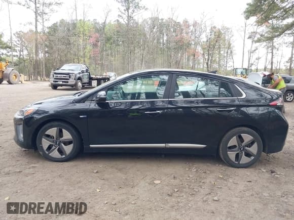 ✅ 2020 Hyundai Ioniq Limited • VIN: KMHC05LC5LU232442 • Lot: 41953788. Wystawiony na IAAI z przebiegiem 85 056 mil. Bezpłatny archiwum sprzedaży aukcyjnych z USA i szczegółowy raport historii pojazdu na DreamBid. Zdjęcie 14.