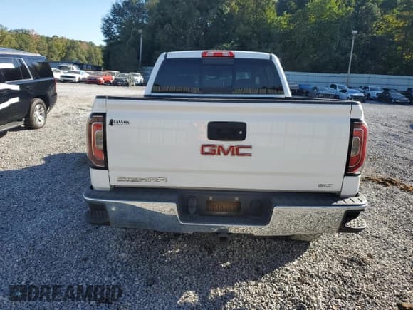 ✅ 2018 GMC Sierra 1500 SLT • VIN: 3GTU2NEC4JG542470 • Лот: 85178125. Опубликован ранее на Copart с пробегом 212 837 миль. Бесплатный доступ к архиву аукционных продаж из США и подробный отчёт об истории автомобиля на DreamBid. Изображение 6.