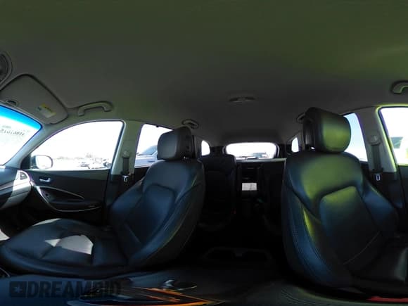 ✅ 2017 Hyundai Santa Fe SE • VIN: KM8SN4HF2HU217950 • Лот: 41861015. Опубликован ранее на IAAI с пробегом 122 655 миль. Бесплатный доступ к архиву аукционных продаж из США и подробный отчёт об истории автомобиля на DreamBid. Изображение 18.