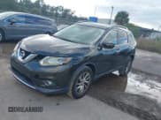 ✅ 2014 Nissan Rogue SL • VIN: 5N1AT2MT4EC863607 • Lot: 43621182. Listed on IAAI with 215,581 mi. Free auction sales archive from the USA and detailed vehicle history report at DreamBid. Image 2.
