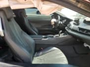 ✅ 2015 BMW i8 • VIN: WBY2Z2C55FV391447 • Lot: 60150713. Wystawiony na Copart z przebiegiem 84 305 mil. Bezpłatny archiwum sprzedaży aukcyjnych z USA i szczegółowy raport historii pojazdu na DreamBid. Zdjęcie 10.