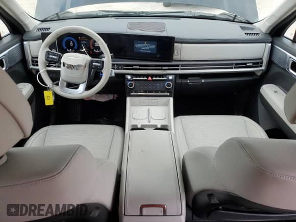 2025 Hyundai Santa Fe SEL с VIN 5NMP24GL9SH078196, выставлен на аукционе Copart как лот 51973925 с пробегом 2 465 миль миль и Списание • Salvage title. История ставок и продаж доступна на DreamBid. Изображение 8.