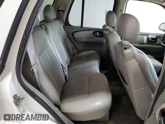 ✅ 2006 Buick Rainier CXL • VIN: 5GADT13S162308241 • Lot: 71011984. Wystawiony na Copart z przebiegiem 149 053 mil. Bezpłatny archiwum sprzedaży aukcyjnych z USA i szczegółowy raport historii pojazdu na DreamBid. Zdjęcie 11.