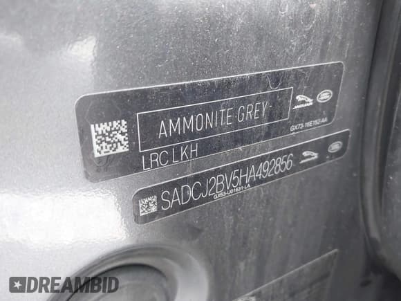 ✅ 2017 Jaguar F-Pace 35t Premium • VIN: SADCJ2BV5HA492856 • Lot: 43362730. Wystawiony na IAAI z przebiegiem Nie podano. Bezpłatny archiwum sprzedaży aukcyjnych z USA i szczegółowy raport historii pojazdu na DreamBid. Zdjęcie 9.