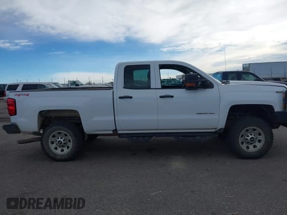 ✅ 2017 Chevrolet Silverado 2500HD Work Truck • VIN: 1GC2KUEG1HZ249494 • Лот: 43660964. Опубликован ранее на IAAI с пробегом 165 763 миль. Бесплатный доступ к архиву аукционных продаж из США и подробный отчёт об истории автомобиля на DreamBid. Изображение 13.