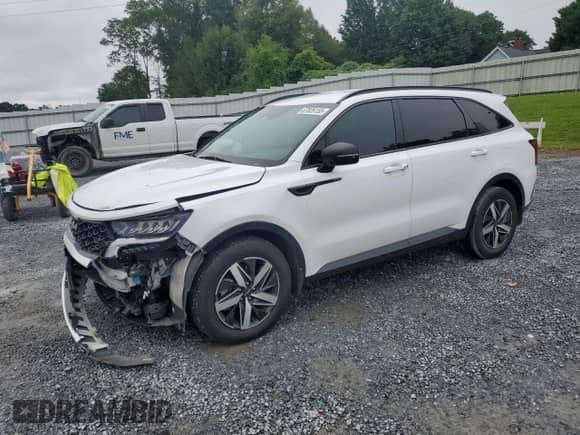 2022 Kia Sorento S with VIN 5XYRL4LC8NG144277, listed as a Copart auction lot 67826155 with 51,879 mi miles and Salvage title. Bid and sale history available at DreamBid. Image 1.