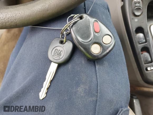 ✅ 2007 Saturn VUE V6 • VIN: 5GZCZ534X7S827371 • Lot: 42358235. Wystawiony na IAAI z przebiegiem 234 840 mil. Bezpłatny archiwum sprzedaży aukcyjnych z USA i szczegółowy raport historii pojazdu na DreamBid. Zdjęcie 11.