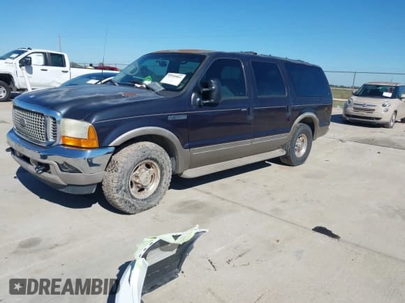 ✅ 2001 Ford Excursion Limited • VIN: 1FMNU42S61EB45916 • Лот: 43549051. Опубликован ранее на IAAI с пробегом 215 546 миль. Бесплатный доступ к архиву аукционных продаж из США и подробный отчёт об истории автомобиля на DreamBid. Изображение 6.