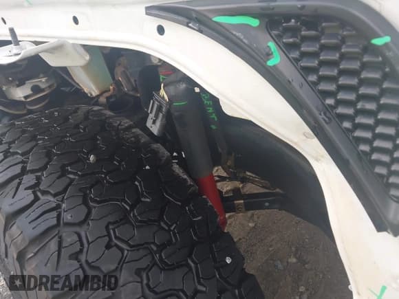 ✅ 2021 Jeep Wrangler Unlimited Rubicon • VIN: 1C4HJXFG9MW714239 • Лот: 42874381. Опубликован ранее на IAAI с пробегом 81 545 миль. Бесплатный доступ к архиву аукционных продаж из США и подробный отчёт об истории автомобиля на DreamBid. Изображение 18.