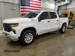 ✅ 2023 Chevrolet Silverado 1500 Work Truck • VIN: 2GCUDAEDXP1112133 • Лот: 64140535. Опубликован ранее на Copart с пробегом 30 109 миль. Бесплатный доступ к архиву аукционных продаж из США и подробный отчёт об истории автомобиля на DreamBid. Изображение 1.