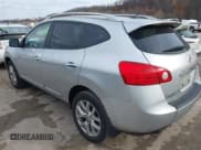 ✅ 2011 Nissan Rogue S • VIN: JN8AS5MV9BW292995 • Lot: 43616518. Listed on IAAI with 149,879 mi. Free auction sales archive from the USA and detailed vehicle history report at DreamBid. Image 3.