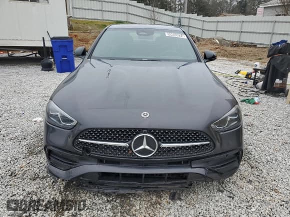 ✅ 2023 Mercedes-Benz C 300 • VIN: W1KAF4GB5PR106148 • Lot: 39655924. Wystawiony na Copart z przebiegiem 25 329 mil. Bezpłatny archiwum sprzedaży aukcyjnych z USA i szczegółowy raport historii pojazdu na DreamBid. Zdjęcie 5.