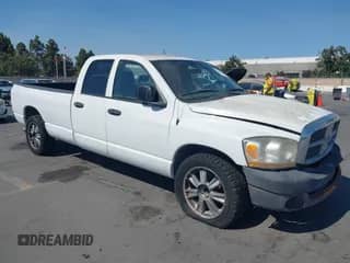 2006 Dodge 1500 SLT с VIN 1D7HA18N76J197330, выставлен на аукционе IAAI как лот 42988465 с пробегом 234 246 миль миль и . История ставок и продаж доступна на DreamBid. Изображение 1.