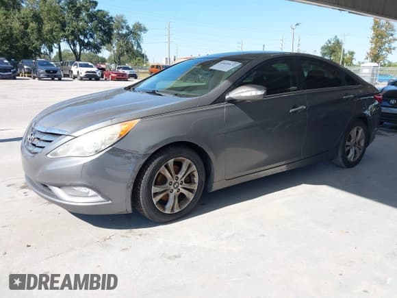 ✅ 2011 Hyundai Sonata SE • VIN: 5NPEC4ACXBH084783 • Лот: 43695672. Опубликован ранее на IAAI с пробегом 173 362 миль. Бесплатный доступ к архиву аукционных продаж из США и подробный отчёт об истории автомобиля на DreamBid. Изображение 2.