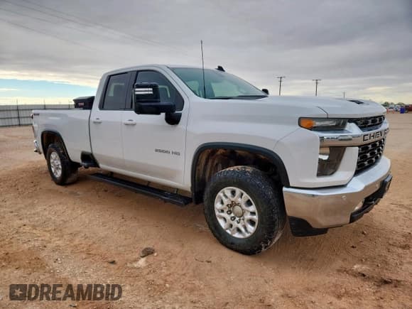 ✅ 2022 Chevrolet Silverado 2500HD LT • VIN: 1GC5YNE70NF210779 • Lot: 92247705. Listed on Copart with 41,581 mi. Free auction sales archive from the USA and detailed vehicle history report at DreamBid. Image 4.