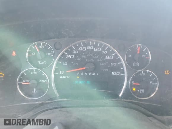 ✅ 2015 GMC Savana Cargo • VIN: 1GTZ7TCG7F1251209 • Lot: 92877365. Wystawiony na Copart z przebiegiem 191 087 mil. Bezpłatny archiwum sprzedaży aukcyjnych z USA i szczegółowy raport historii pojazdu na DreamBid. Zdjęcie 9.