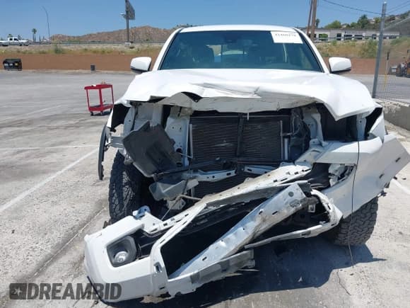 ✅ 2021 Toyota Tacoma SR5 • VIN: 3TMDZ5BN5MM118710 • Лот: 42460278. Опубликован ранее на IAAI с пробегом 60 310 миль. Бесплатный доступ к архиву аукционных продаж из США и подробный отчёт об истории автомобиля на DreamBid. Изображение 12.