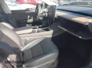 ✅ 2023 Tesla Model Y Performance • VIN: 7SAYGDEF5PA048656 • Lot: 43781155. Wystawiony na IAAI z przebiegiem 41 488 mil. Bezpłatny archiwum sprzedaży aukcyjnych z USA i szczegółowy raport historii pojazdu na DreamBid. Zdjęcie 5.