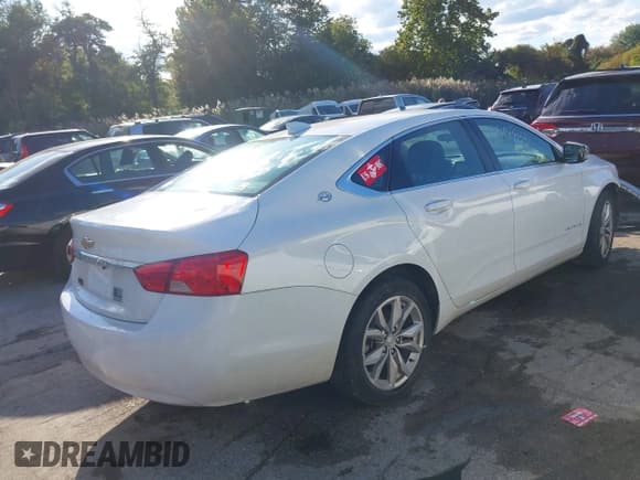 ✅ 2017 Chevrolet Impala LT • VIN: 2G1105SA8H9164243 • Лот: 43407833. Опубликован ранее на IAAI с пробегом 159 282 миль. Бесплатный доступ к архиву аукционных продаж из США и подробный отчёт об истории автомобиля на DreamBid. Изображение 4.