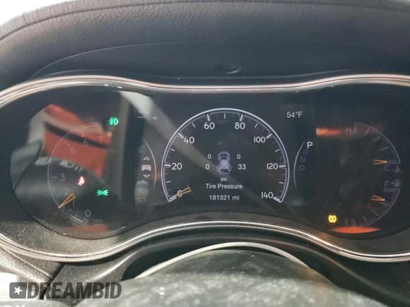 ✅ 2017 Jeep Grand Cherokee Summit • VIN: 1C4RJFJT4HC694346 • Lot: 89540435. Listed on Copart with 181,321 mi. Free auction sales archive from the USA and detailed vehicle history report at DreamBid. Image 9.