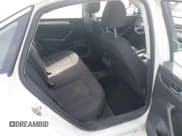 ✅ 2016 Volkswagen Passat S • VIN: 1VWAS7A36GC019397 • Лот: 41986217. Опубликован ранее на IAAI с пробегом 188 382 миль. Бесплатный доступ к архиву аукционных продаж из США и подробный отчёт об истории автомобиля на DreamBid. Изображение 8.