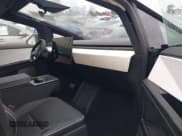 ✅ 2025 Tesla Cybertruck • VIN: 7G2CEHED8SA059806 • Lot: 41706116. Listed on IAAI with 212 mi. Free auction sales archive from the USA and detailed vehicle history report at DreamBid. Image 5.