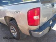 ✅ 2009 Chevrolet Silverado 1500 Work Truck • VIN: 1GCEK19C79Z267213 • Lot: 43074567. Listed on IAAI with 69,082 mi. Free auction sales archive from the USA and detailed vehicle history report at DreamBid. Image 20.