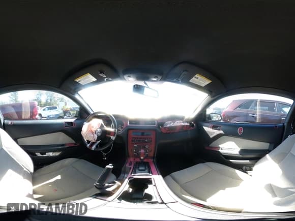 ✅ 2014 Ford Mustang V6 • VIN: 1ZVBP8AMXE5295829 • Lot: 43488494. Listed on IAAI with 145,624 mi. Free auction sales archive from the USA and detailed vehicle history report at DreamBid. Image 18.