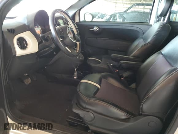 ✅ 2016 FIAT 500e • VIN: 3C3CFFGE6GT125697 • Lot: 66169415. Listed on Copart with 31,859 mi. Free auction sales archive from the USA and detailed vehicle history report at DreamBid. Image 7.
