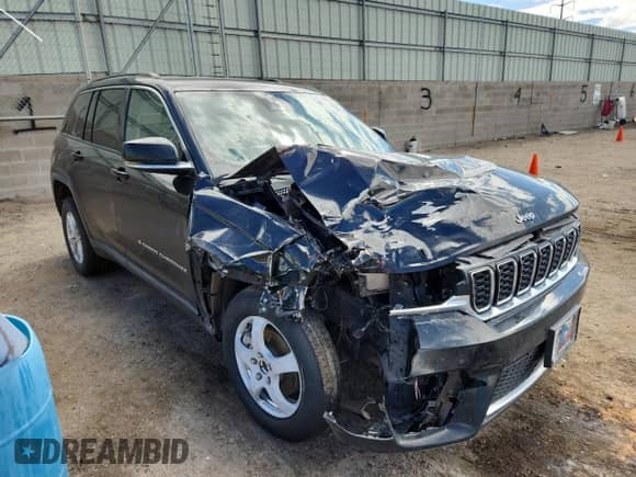 2023 Jeep Grand Cherokee Limited с VIN 1C4RJHBG8PC510361, выставлен на аукционе Copart как лот 84289745 с пробегом 63 500 миль миль и Списание • Salvage title. История ставок и продаж доступна на DreamBid. Изображение 4.
