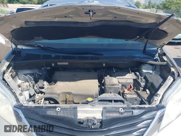 ✅ 2015 Toyota Sienna Limited • VIN: 5TDDK3DC3FS101458 • Лот: 42382380. Опубликован ранее на IAAI с пробегом 130 847 миль. Бесплатный доступ к архиву аукционных продаж из США и подробный отчёт об истории автомобиля на DreamBid. Изображение 10.