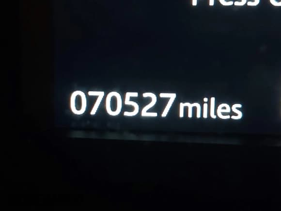 ✅ 2020 Land Rover Range Rover Velar R-Dynamic S • VIN: SALYK2FV7LA255568 • Lot: 42484938. Listed on IAAI with 70,527 mi. Free auction sales archive from the USA and detailed vehicle history report at DreamBid. Image 16.