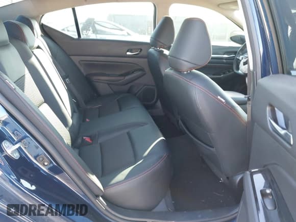 ✅ 2023 Nissan Altima SR • VIN: 1N4BL4CV4PN378372 • Lot: 43445443. Wystawiony na IAAI z przebiegiem 30 211 mil. Bezpłatny archiwum sprzedaży aukcyjnych z USA i szczegółowy raport historii pojazdu na DreamBid. Zdjęcie 8.