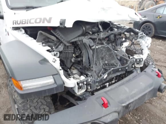 ✅ 2025 Jeep Wrangler Rubicon • VIN: 1C4PJXFN3SW526436 • Lot: 43869066. Listed on IAAI with 29,517 mi. Free auction sales archive from the USA and detailed vehicle history report at DreamBid. Image 17.